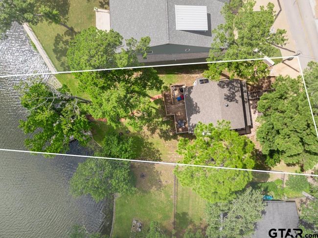 516 Hideaway Ln E, House other with 3 bedrooms, 2 bathrooms and null parking in Hideaway TX | Image 39