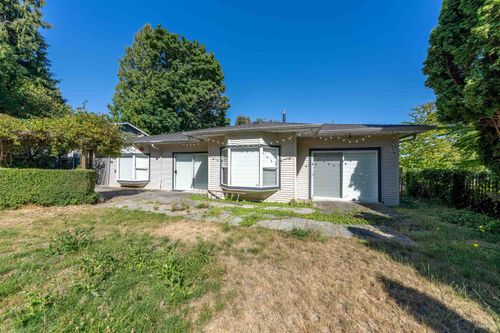 1635 136 St, Surrey, BC, V4A4E3 | Card Image