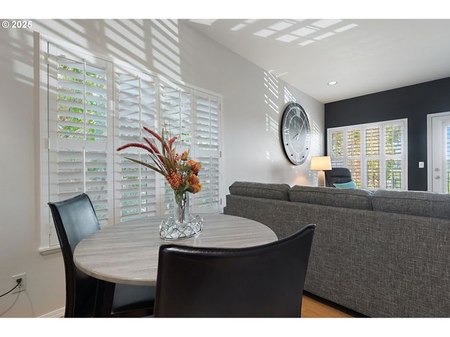 Dining Area | Image 14