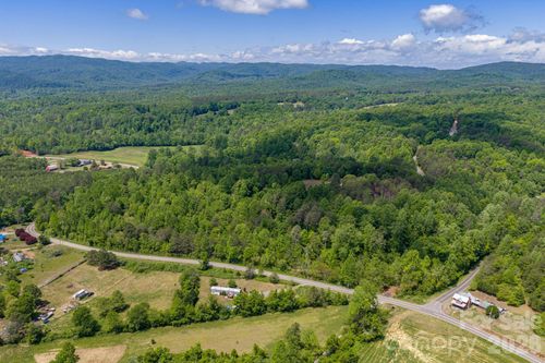 5527 Rhoney Road, Connelly Springs, NC, 28612 | Card Image