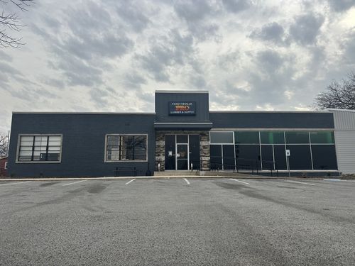 1404 Washington St W, Fayetteville, TN, 37334-2717 | Card Image