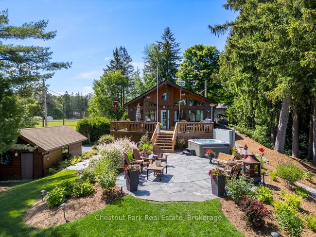 247 Wapaska Cres, House other with 5 bedrooms, 3 bathrooms and 3 parking in Gravenhurst ON | Image 4