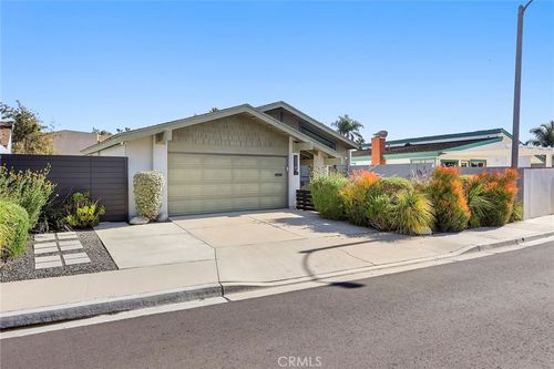 3318 Wyoming Cir, Costa Mesa, CA, 92626-2028 | Card Image