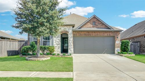 2815 Torrey Pines Dr, Fulshear, TX, 77423-2916 | Card Image