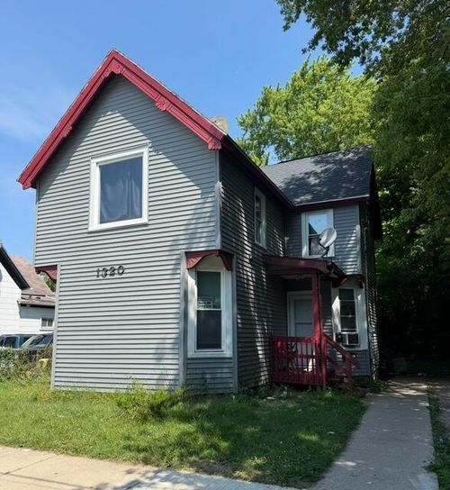 1320 Maple St, RACINE, WI, 53404-3302 | Card Image
