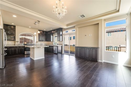 5282 Ledgewood Creek Ave, Las Vegas, NV, 89141-8607 | Card Image