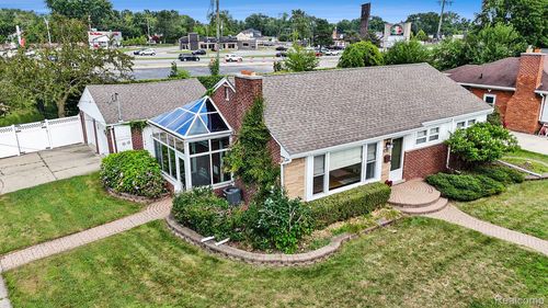 3874 Ravena Ave, Royal Oak, MI, 48073-6440 | Card Image