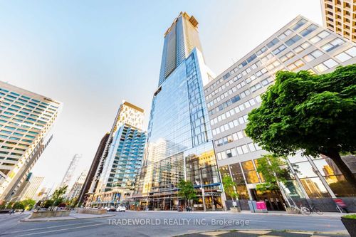 2206-488 University Ave, Toronto, ON, M5G0C1 | Card Image