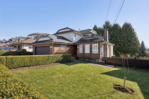 5356 Union St, Burnaby, BC, V5B1W3 | Card Image
