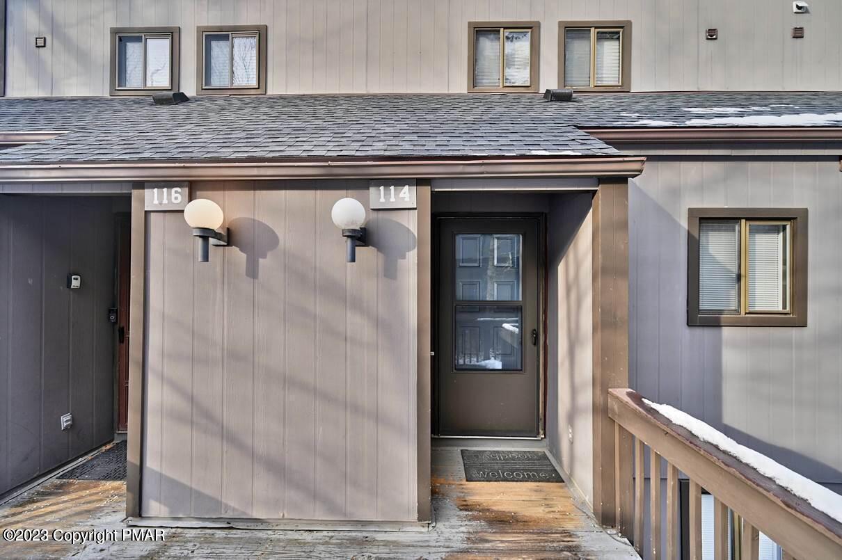 Cross Country Ln, Tannersville, PA 18372