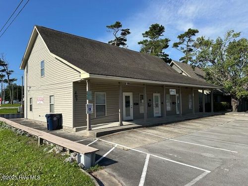 a-207 N 35th St, Morehead City, NC, 28557-3138 | Card Image
