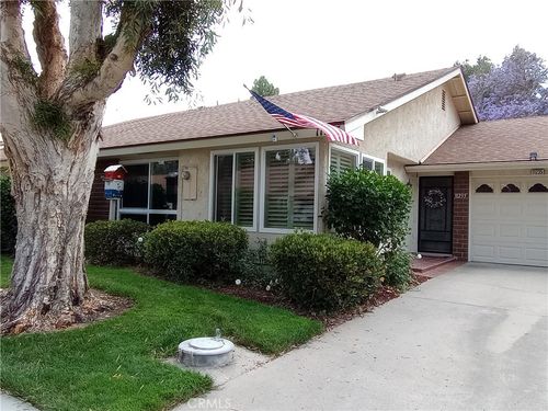 11235 Village 11, Camarillo, CA, 93012-6905 | Card Image