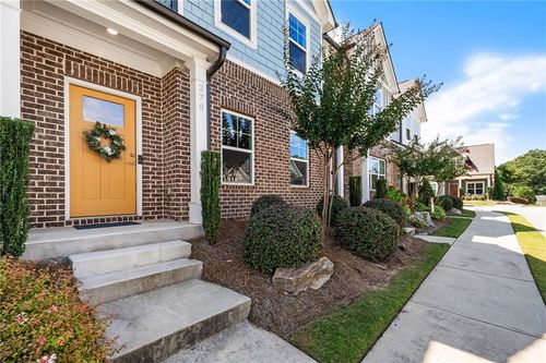 278 Perry Point Run, Lawrenceville, GA, 30046-1700 | Card Image