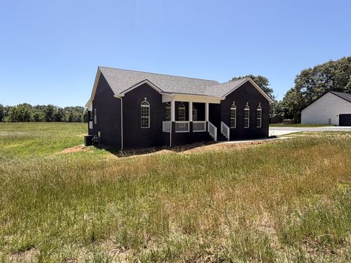 527 Old Hopkinsville Rd, Cadiz, KY, 42211-9728 | Card Image
