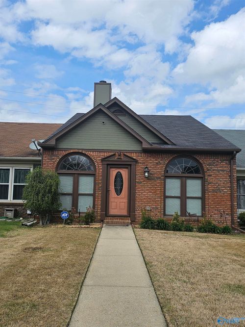 410 Autumnwood Dr Sw, Decatur, AL, 35601-5600 | Card Image