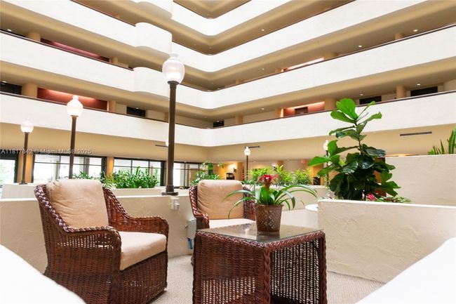 APT-306 - 600 Biltmore Way, Condo with 2 bedrooms, 3 bathrooms and null parking in Coral Gables FL | Image 16
