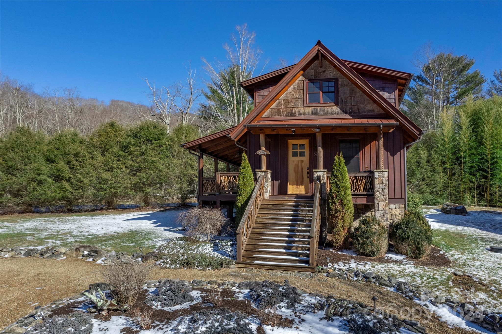 Eagle Cottage Ln, Banner Elk, NC 28604