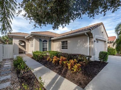 277 Mestre Place, House other with 2 bedrooms, 2 bathrooms and null parking in North Venice FL | Image 1