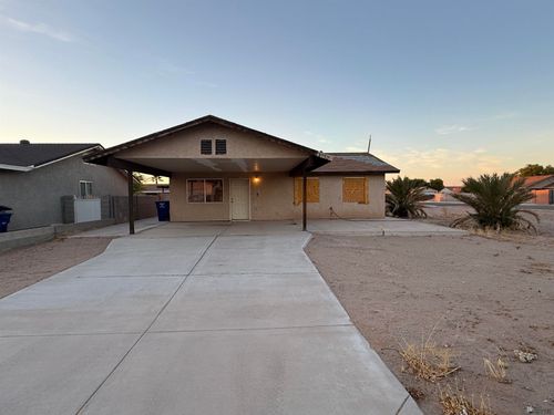 8792 E 39th Pl, Yuma, AZ, 85365-8375 | Card Image