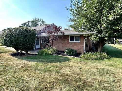 3b-21908 River Oaks Dr, Rocky River, OH, 44116-3147 | Card Image