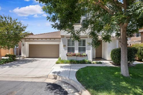 1537 N Asciano Ct, Visalia, CA, 93291-9706 | Card Image