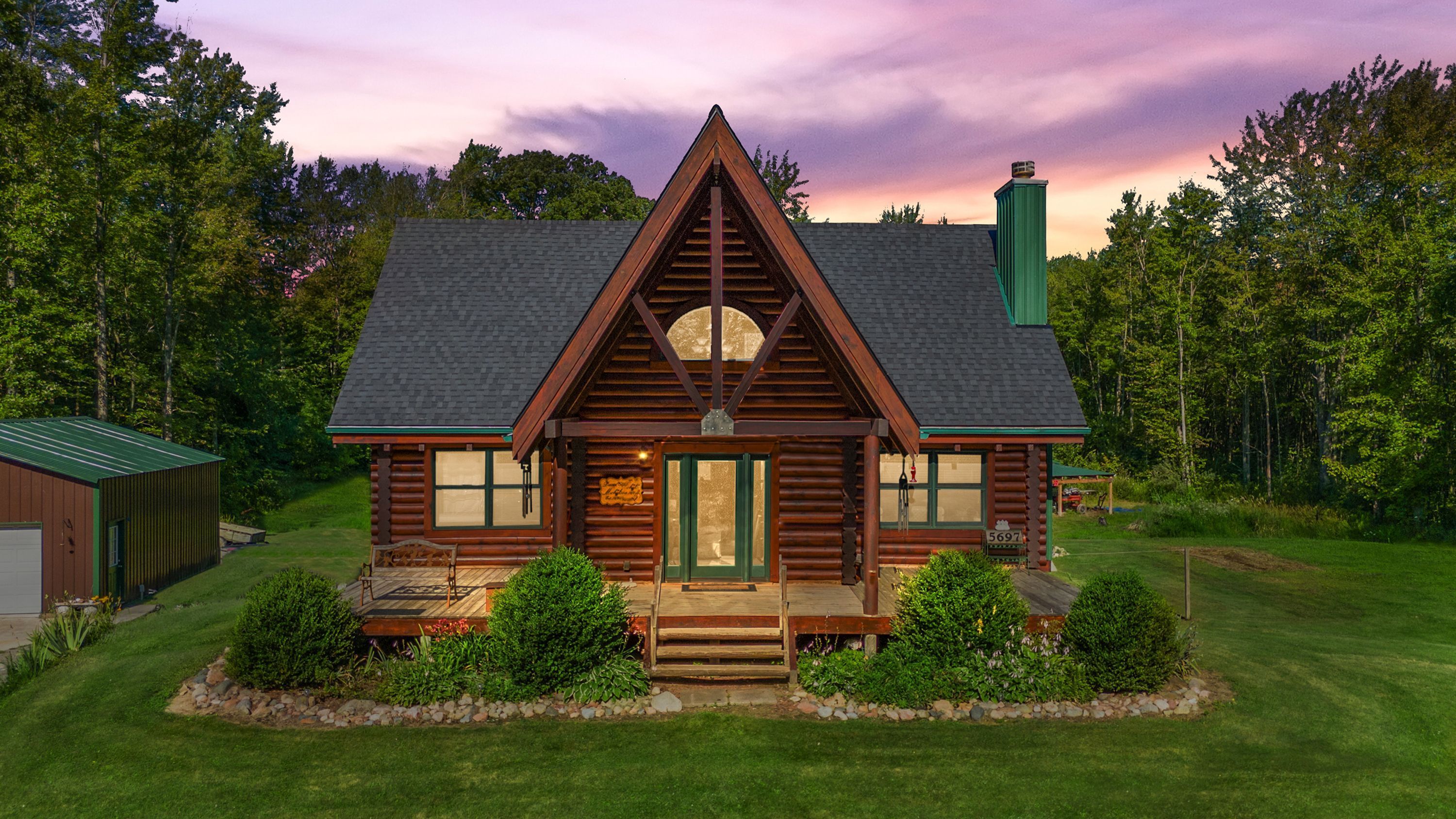 Gleason Rd, Emmett, MI 48022