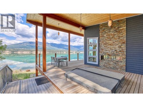 8257 Grainger Rd, Canal Flats, BC, V0B | Card Image