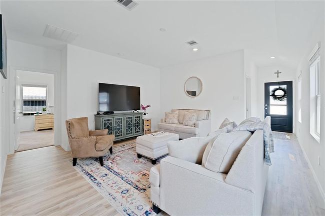 18471 Running Shadow Ct, House other with 4 bedrooms, 2 bathrooms and 2 parking in Hockley TX | Image 5