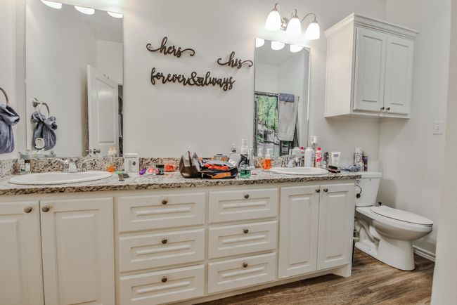 6904 20 Th St, Townhouse with 3 bedrooms, 2 bathrooms and null parking in Lubbock TX | Image 8