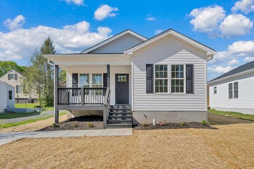 3531 Troutland Ave Nw, Roanoke, VA, 24017-4900 | Card Image
