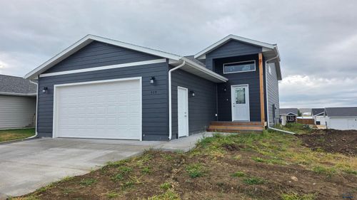 lot-8-429 Yelner Dr, BOX ELDER, SD, 57719-8031 | Card Image
