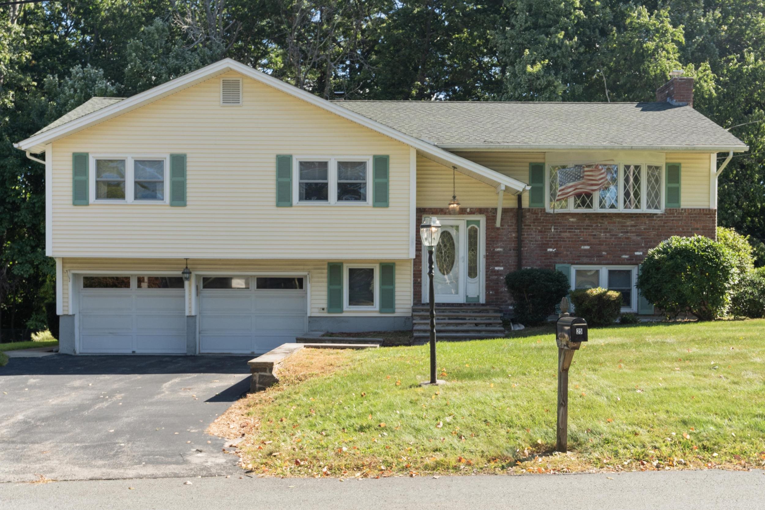 Marianna Rd, Salem, NH 03079