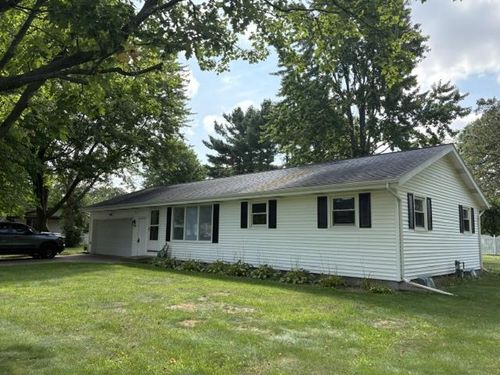 1040 Lakewood Ln, WISCONSIN RAPIDS, WI, 54494 | Card Image