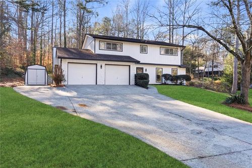 3428 Runelle Pl Sw, Lilburn, GA, 30047-2042 | Card Image