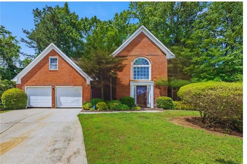 502 Fortune Ridge Rd, Stone Mountain, GA, 30087-4753 | Card Image