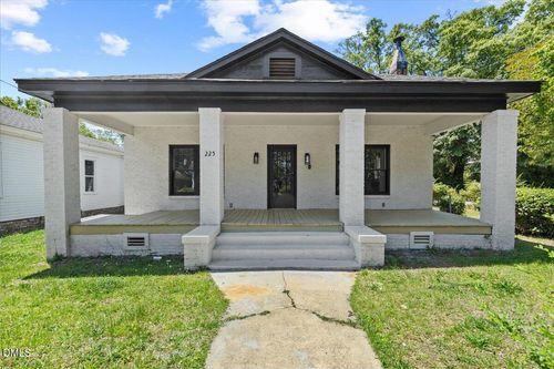 225 Avent Cir, Rocky Mount, NC, 27804-4902 | Card Image