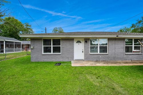 b-716 Hargest St, Prairie View, TX, 77446-1401 | Card Image