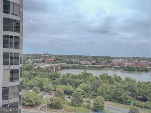 apt-1509-1111 19th St N, ARLINGTON, VA, 22209-1716 | Card Image