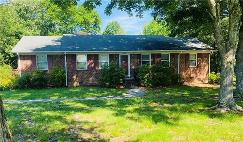 1225 Bethany Church Rd, Winston Salem, NC, 27107-7510 | Card Image