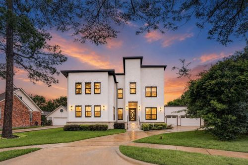 8617 Kari Ct, Jersey Village, TX, 77040-2838 | Card Image