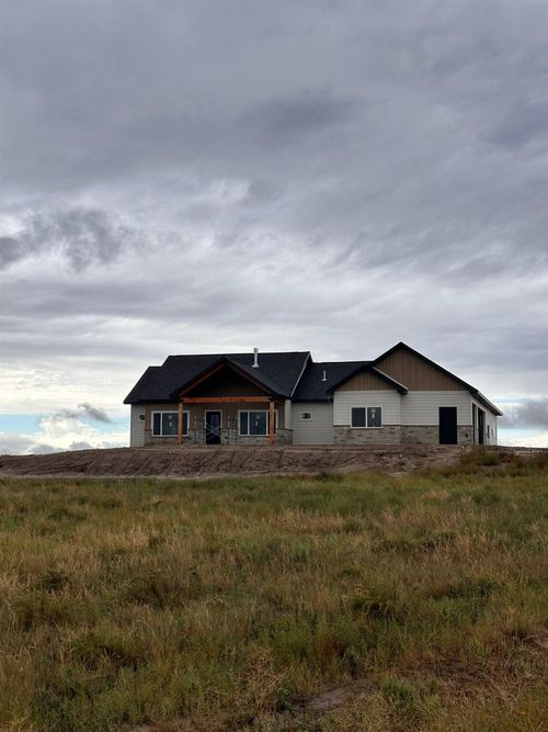 13311 Sunup Ln, Hot Springs, SD, 57747 | Card Image
