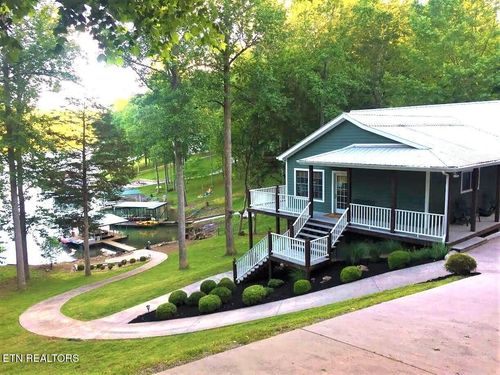 128 Hilty Head Ln, La Follette, TN, 37766-6773 | Card Image