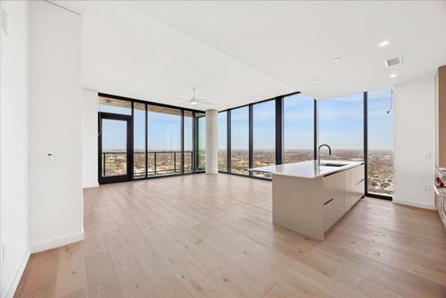 unit-5007-610 Davis St, Austin, TX, 78701-5097 | Card Image