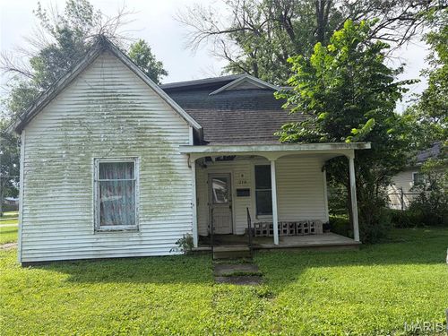 210 E Mcpike St, Vandalia, MO, 63382-2623 | Card Image