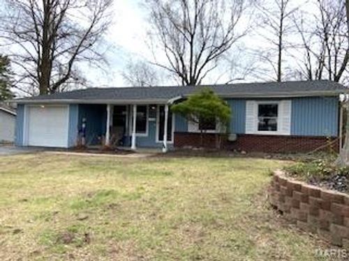 4832 Bambi Dr, Alton, IL, 62002-5801 | Card Image