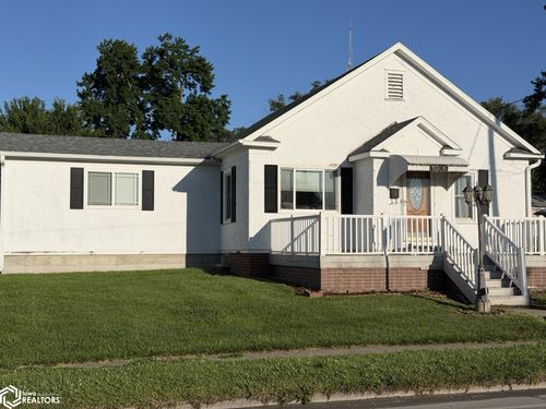 1006 S 18th St, Centerville, IA, 52544-2707 | Card Image