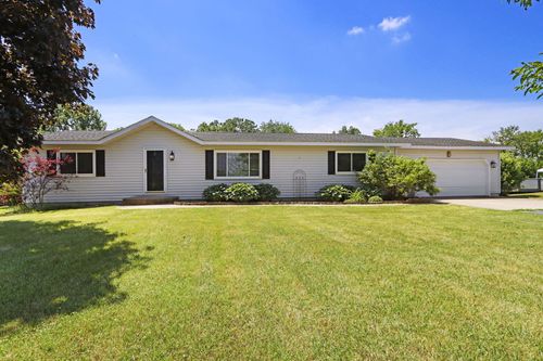 1859 Musial Rd, Twin Lakes, WI, 53181-9753 | Card Image