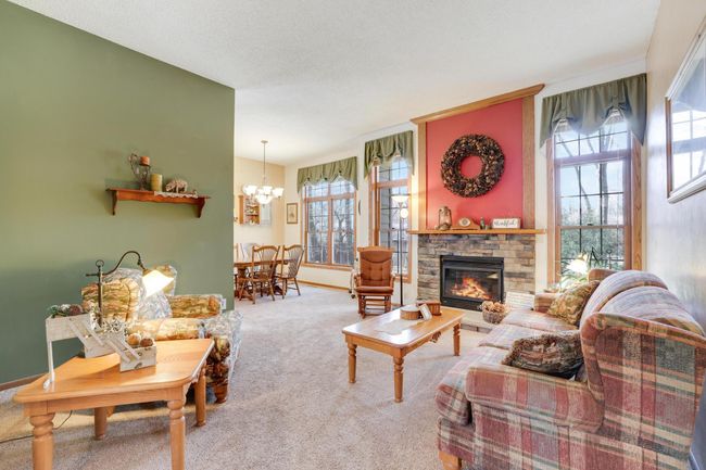 11672 Flintwood St Nw, House other with 5 bedrooms, 4 bathrooms and null parking in Coon Rapids MN | Image 4