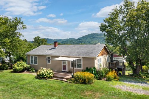 31 Skyland Cir, Asheville, NC, 28804-2047 | Card Image