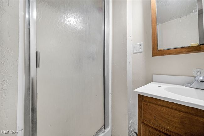 29234 Grand Boulevard, House other with 3 bedrooms, 2 bathrooms and null parking in Wickliffe OH | Image 23